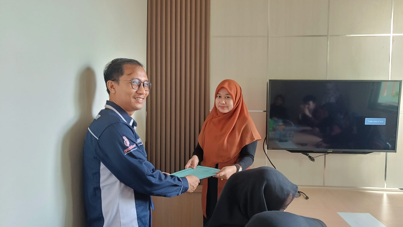 SERAH TERIMA PESERTA PPL SMK BINA PUTRA MANDIRI