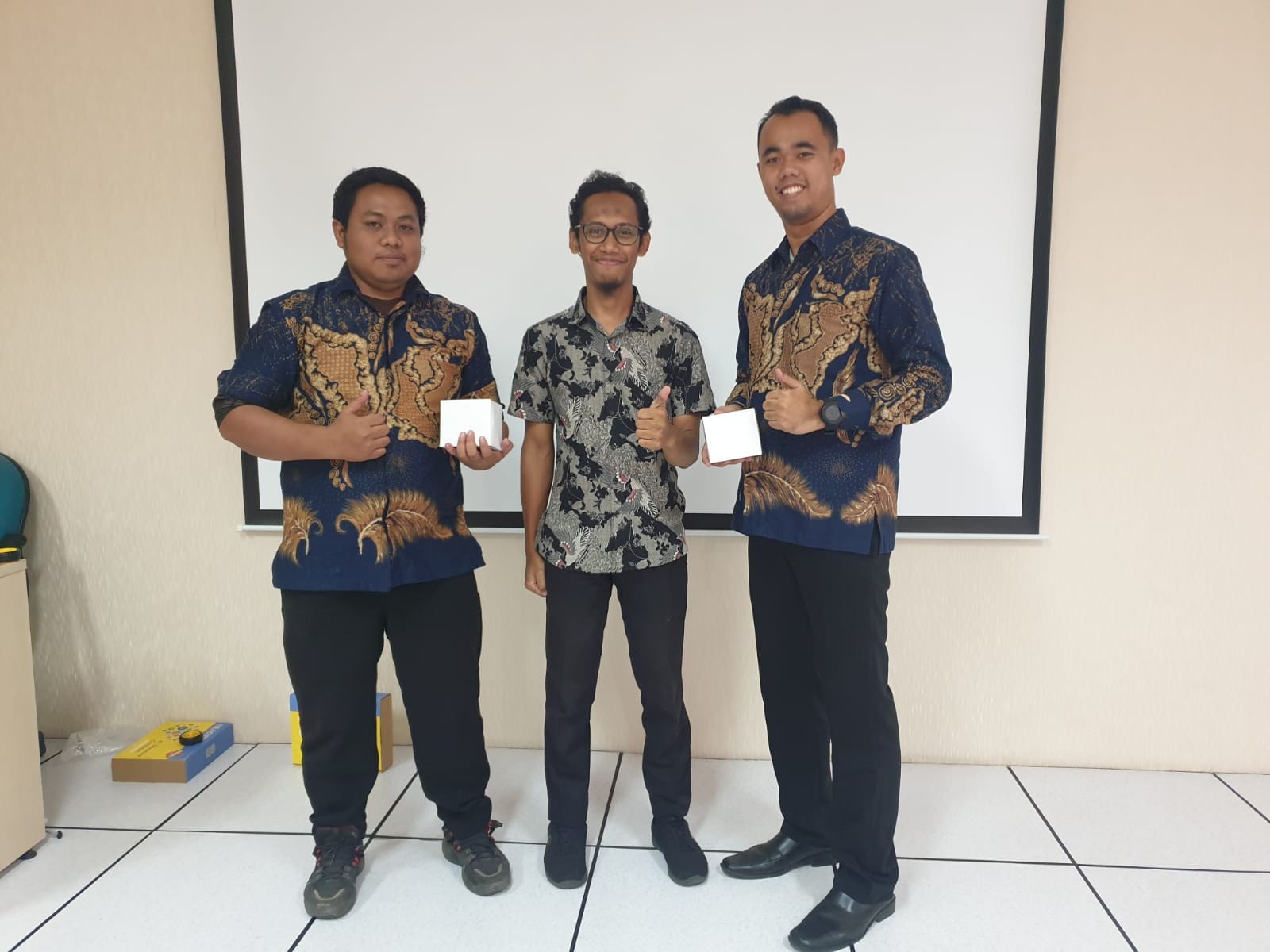 ROBOTIK MAN 5 BOGOR MENJADI JUARA 3 KATEGORI TIM TERBAIK DI SEAMOLEC