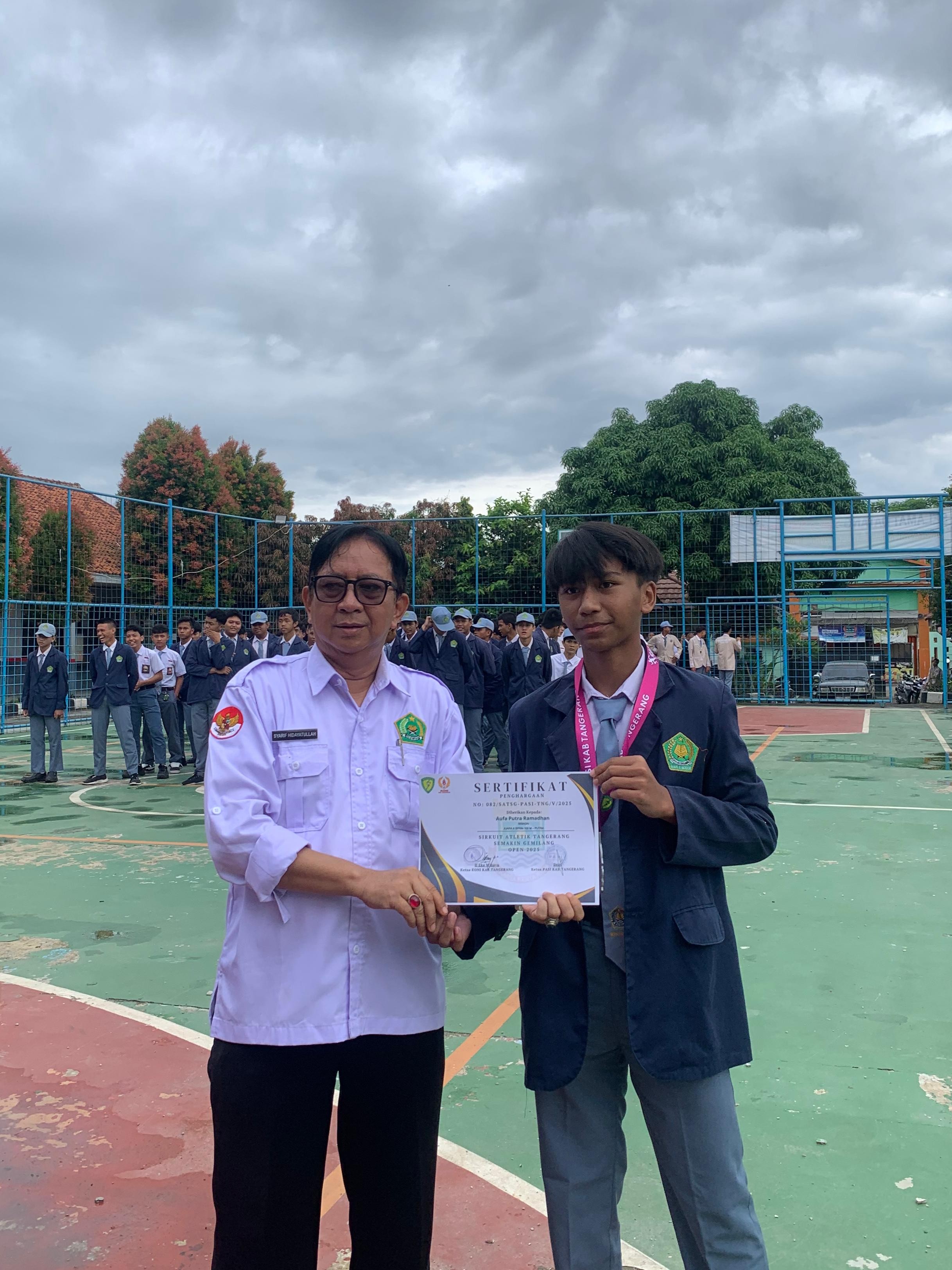 Siswa MAN 5 Bogor Raih Juara Lomba Atletik se-Tangerang Raya
