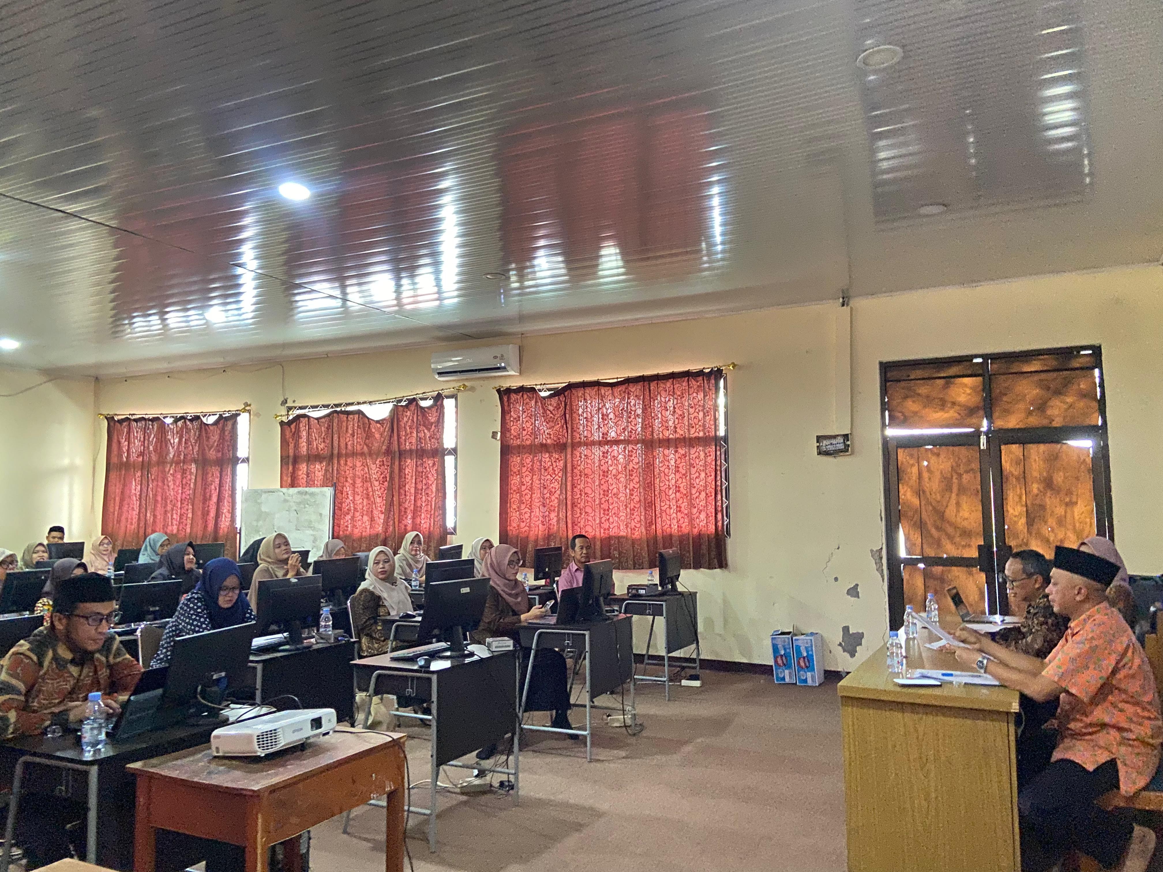Rapat Kenaikan Kelas X dan XI MAN 5 Bogor Tahun Ajaran 2024–2025 Berlangsung Tertib dan Komprehensif