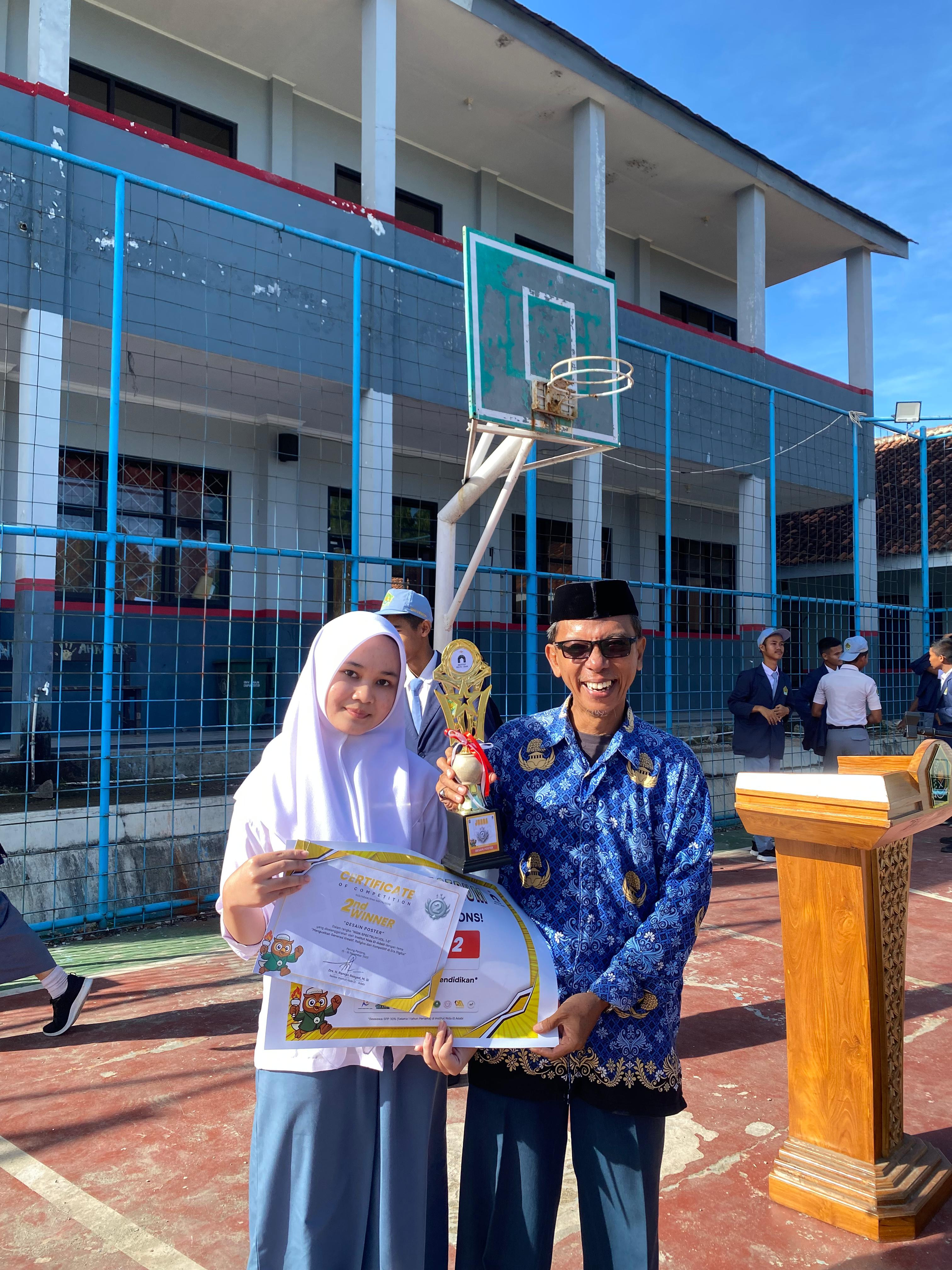 Pengumuman Siswa Berprestasi MAN 5 Bogor, Usai Upacara