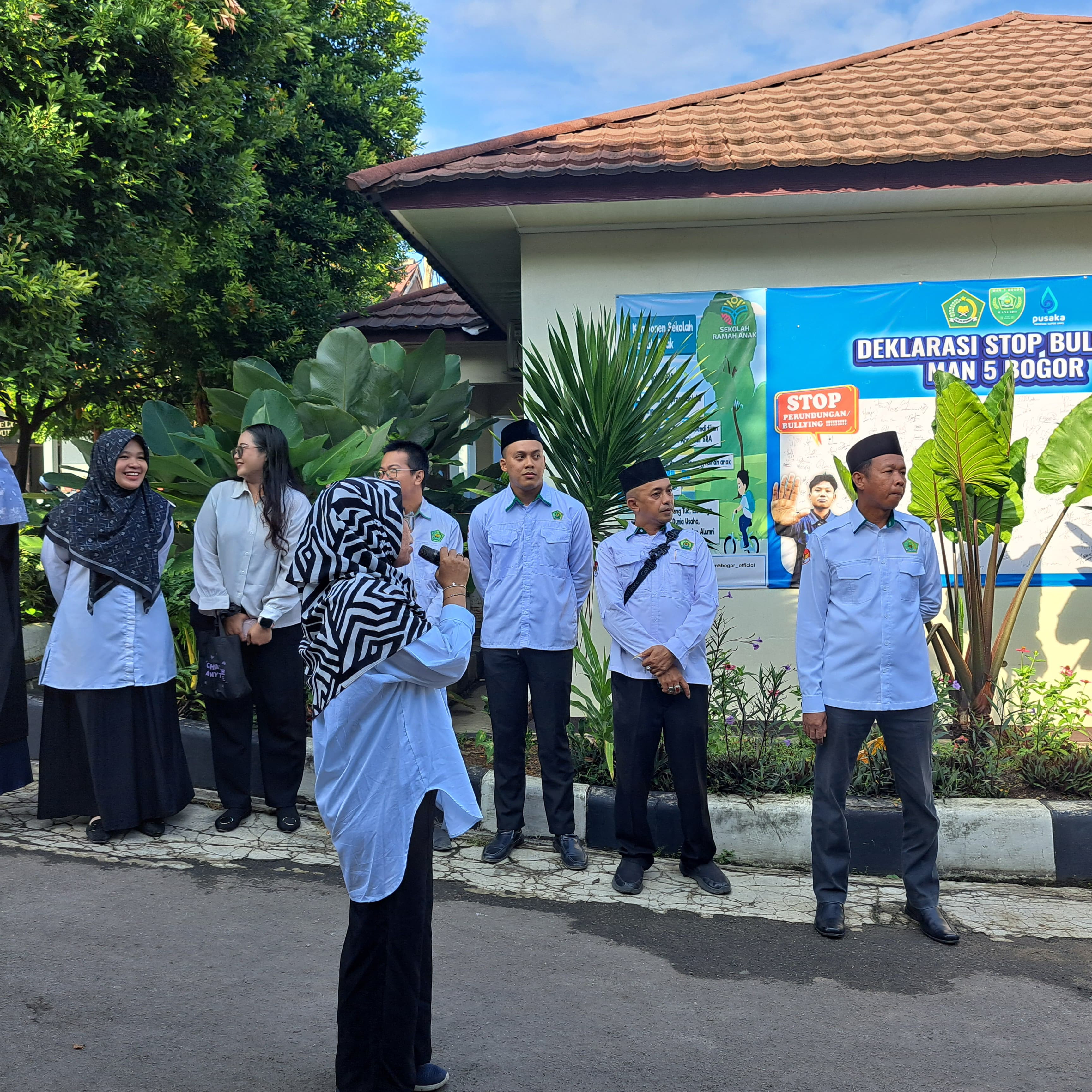 Ragam Produk Kokurikuler Lintas Mata Pelajaran MAN 5 Bogor Dipasarkan