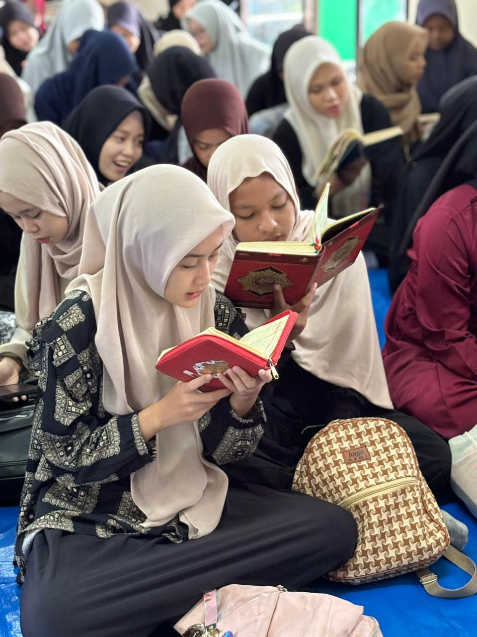 Pesantren Ramadan Day 5 Kegiatan 1: Duha, Doa dan Tadarus Bersama