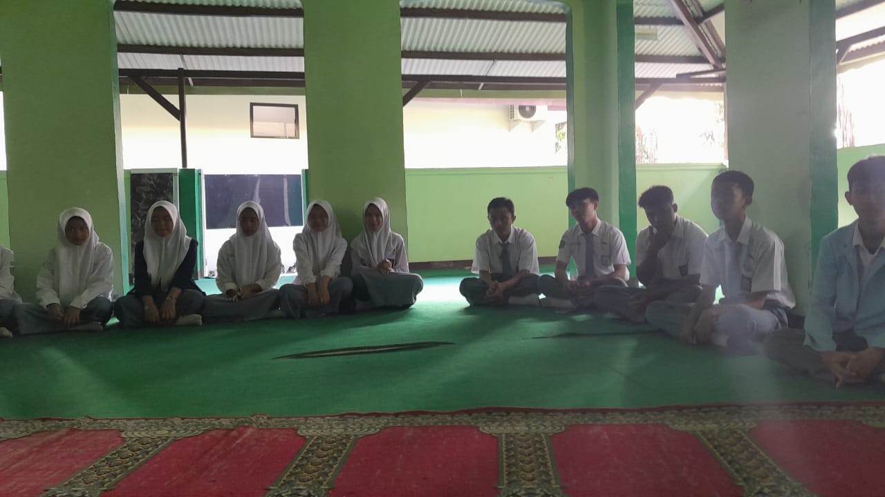MOTIVASI DAN PEMANTAPAN PESERTA KSM DI MAN 5 BOGOR