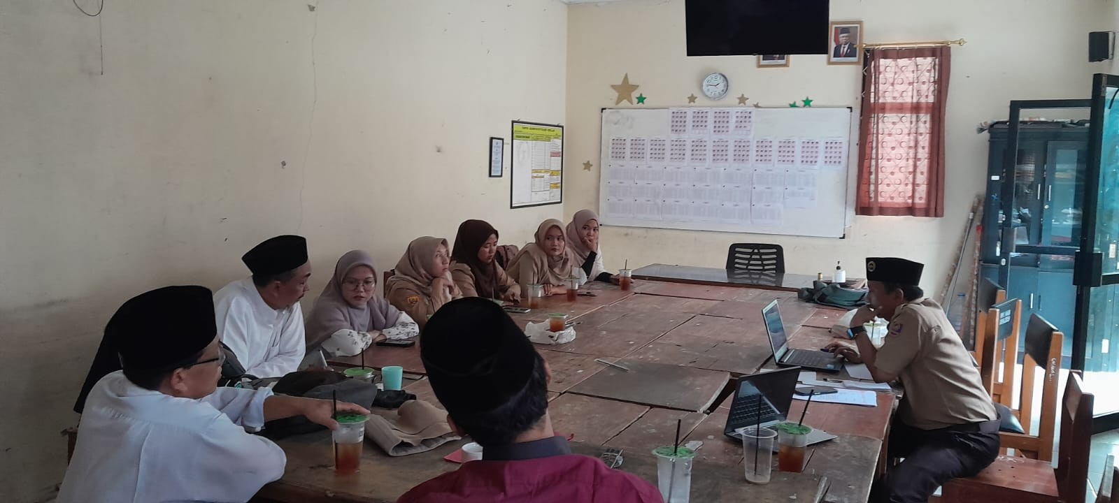 RAPAT PERDANA PERSIAPAN ACARA PERPISAHAN SISWA KELAS XII MAN 5 BOGOR