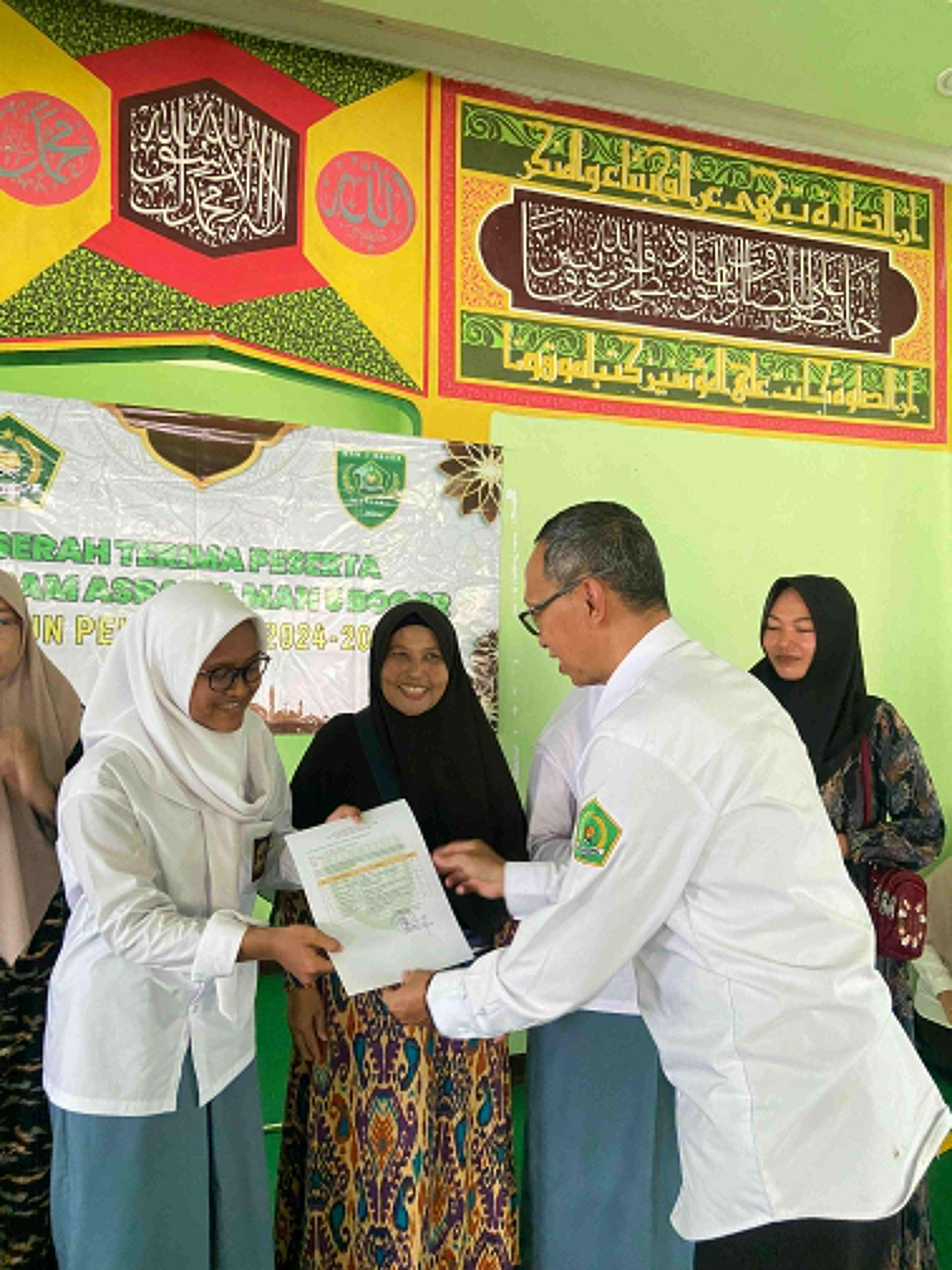 SERAH TERIMA SANTRI ASRAMA PROGRAM AGUSTUS dan SEPTEMBER