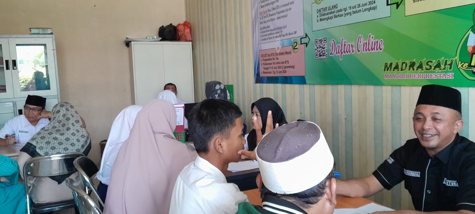 WAWANCARA ORANGTUA/WALI PESERTA DIDIK BARU JALUR PRESTASI