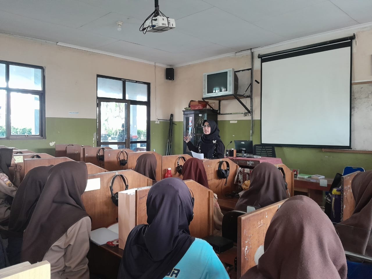 BRIEFING PESERTA LOLOS KSM BIOLOGI TINGKAT MAN 5 BOGOR